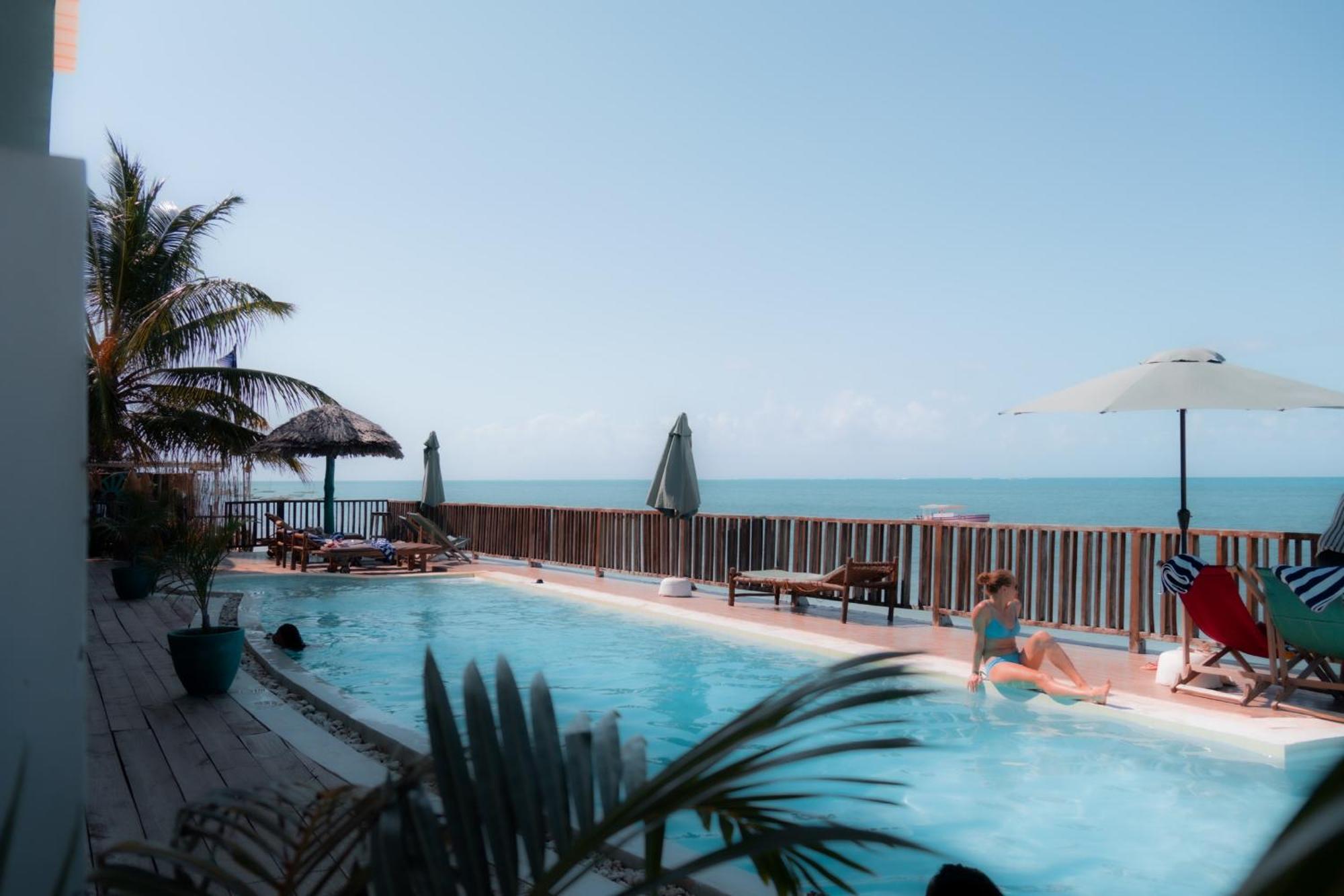 江比阿 Pili Pili Sunrise Beach酒店 外观 照片