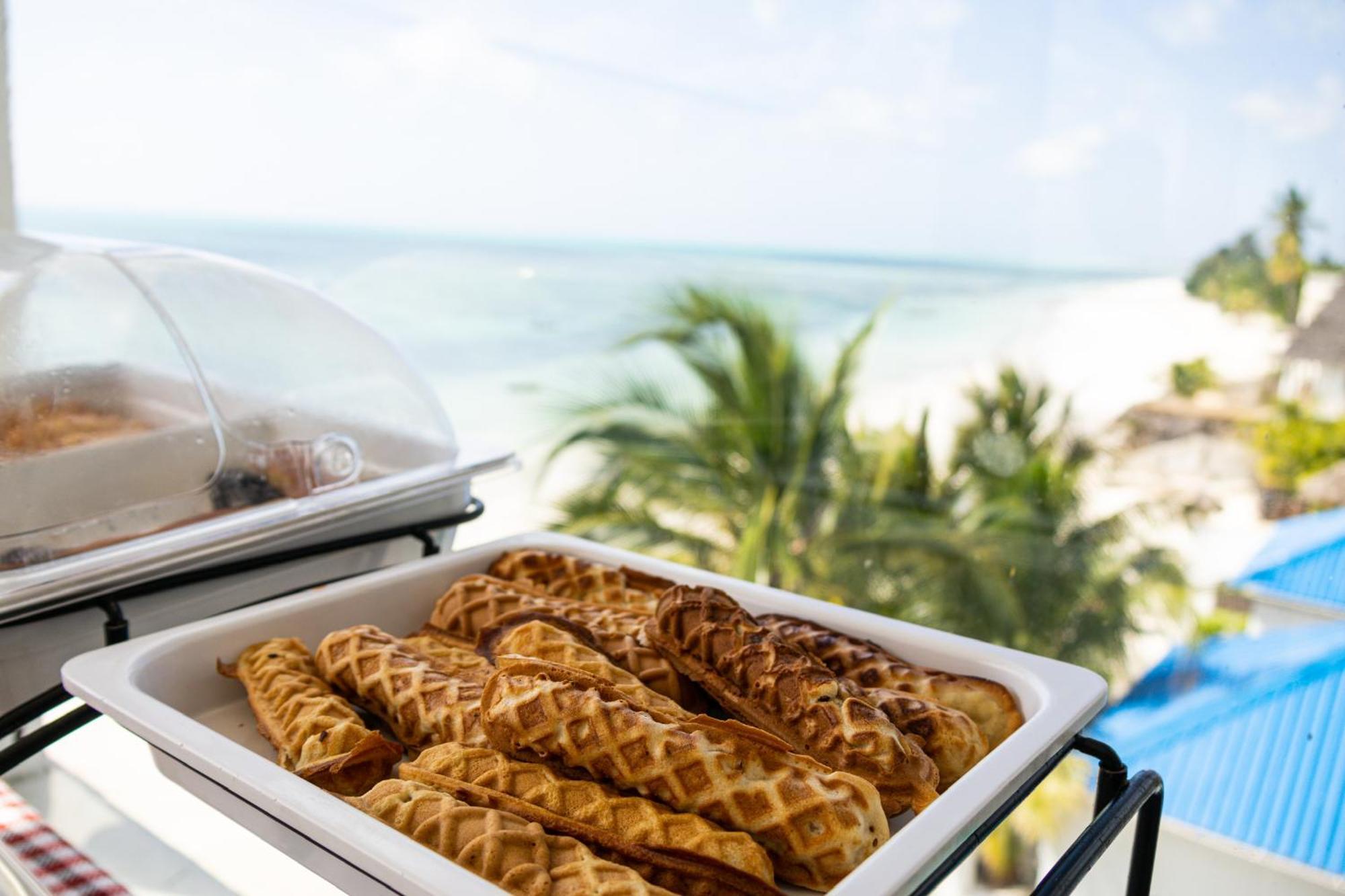 江比阿 Pili Pili Sunrise Beach酒店 外观 照片
